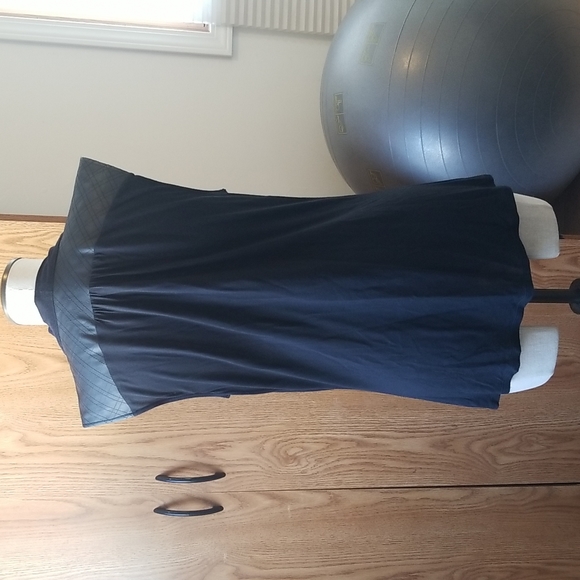 Express Deep Drape Black Tunic - Picture 2 of 6